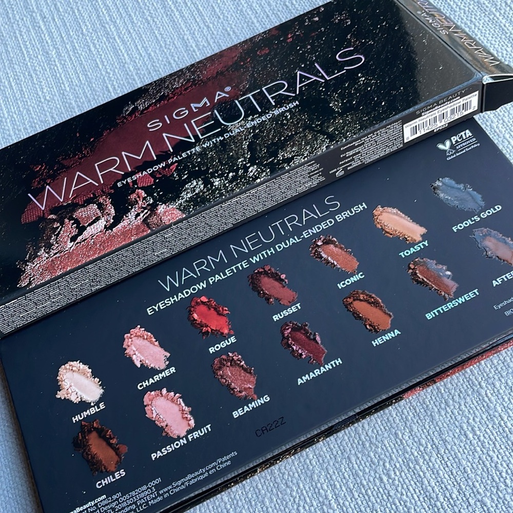 Sigma beauty WARM NEUTRALS EYESHADOW PALETTE - Picture 12 of 12